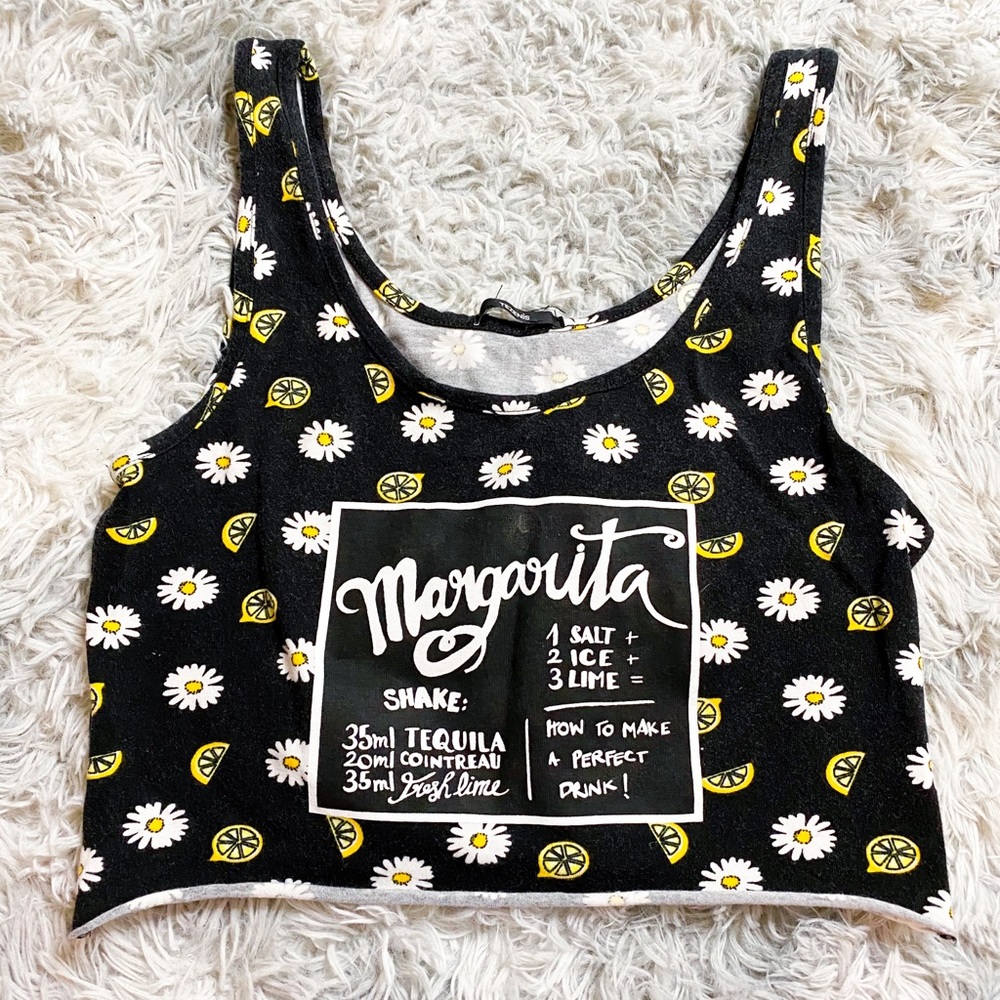 Crop top.